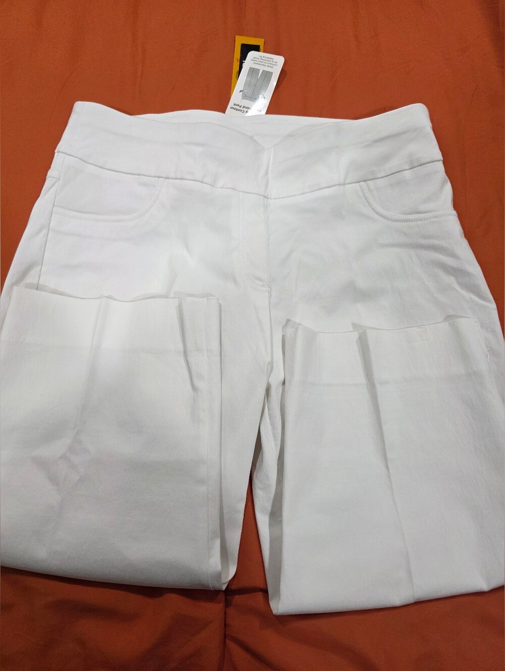 Ruby Rd. White Cropped Pull-On Ankle Pants